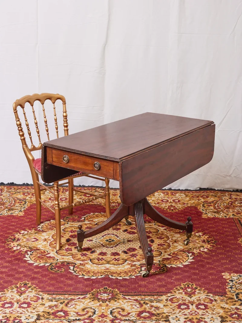Romy, la table à manger anglaise pliante N°600