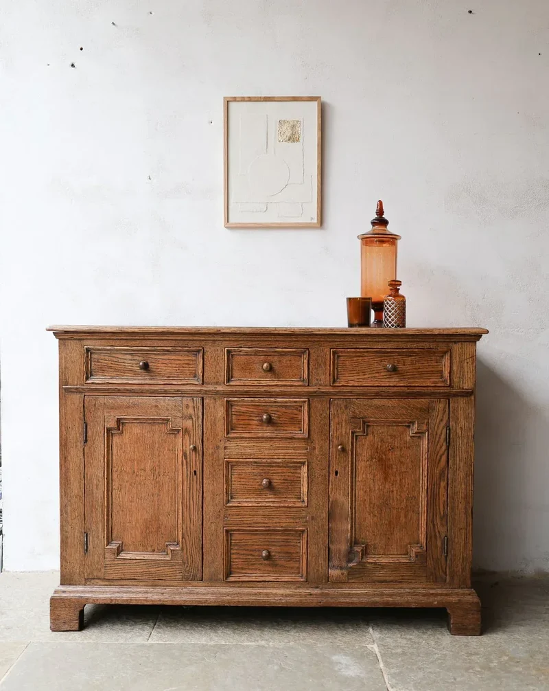 Gilbert, le buffet de métier en chêne massif N°684