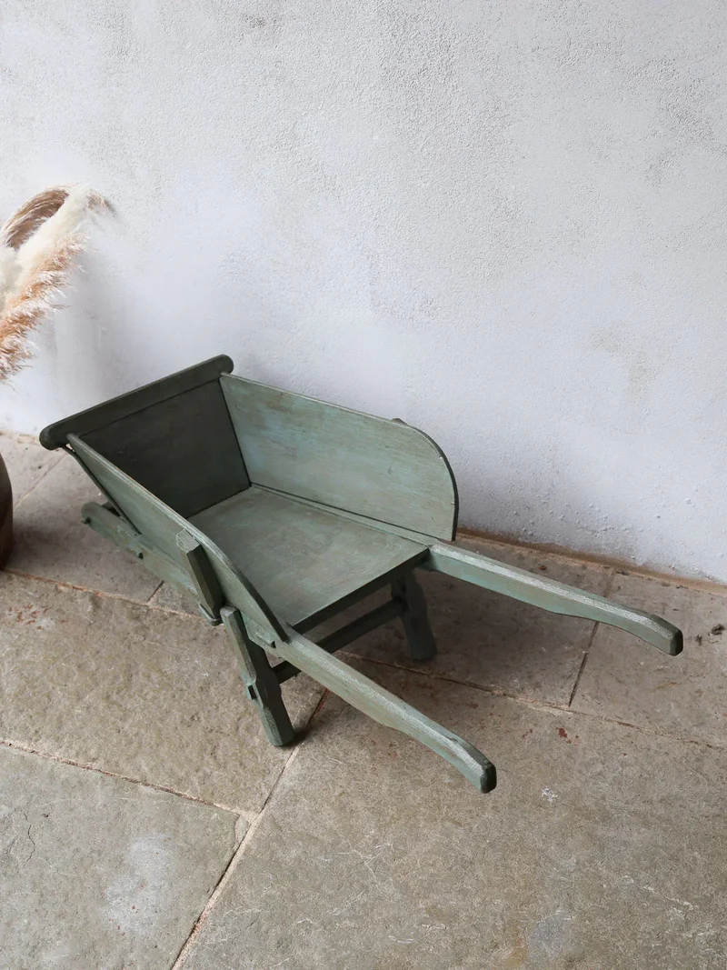 Alix, la brouette décorative pour enfant N°594