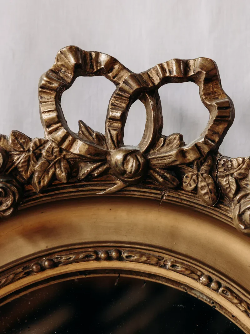 Georges, le grand miroir doré N°989