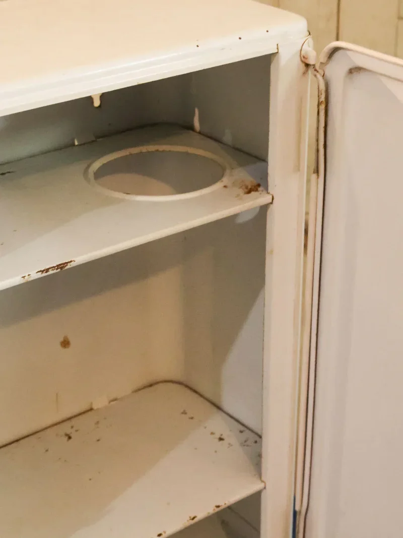 Gaëlle, l'armoire à pharmacie métallique blanche N°717