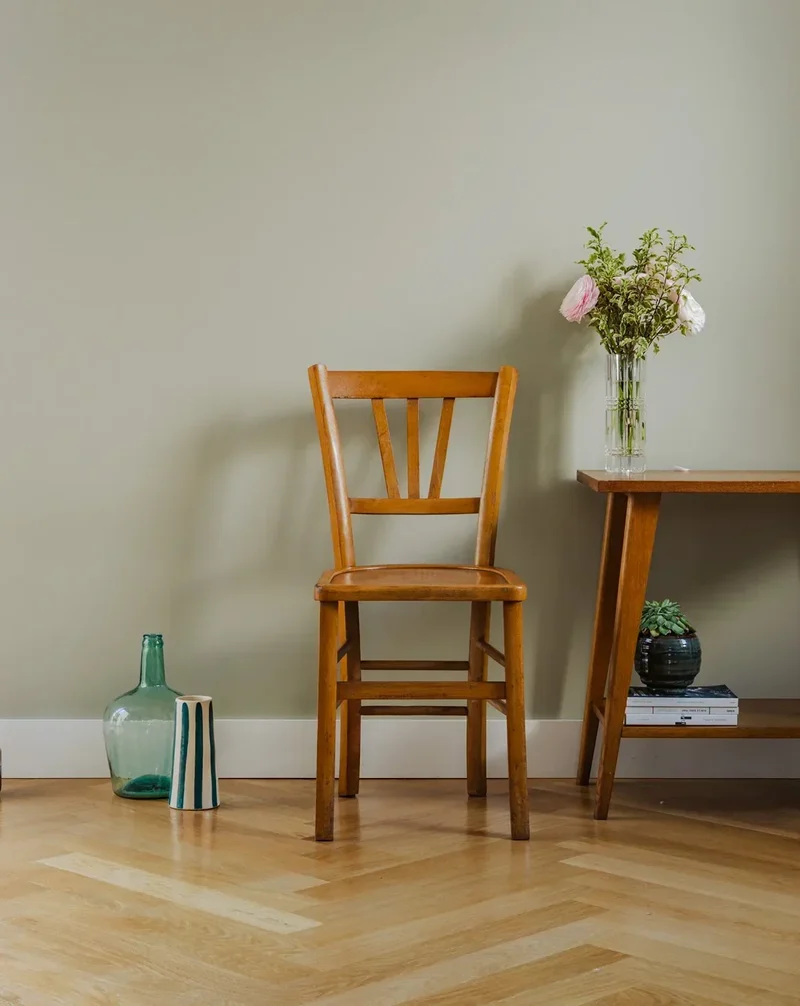 Claude, la chaise bistrot en bois N°1007