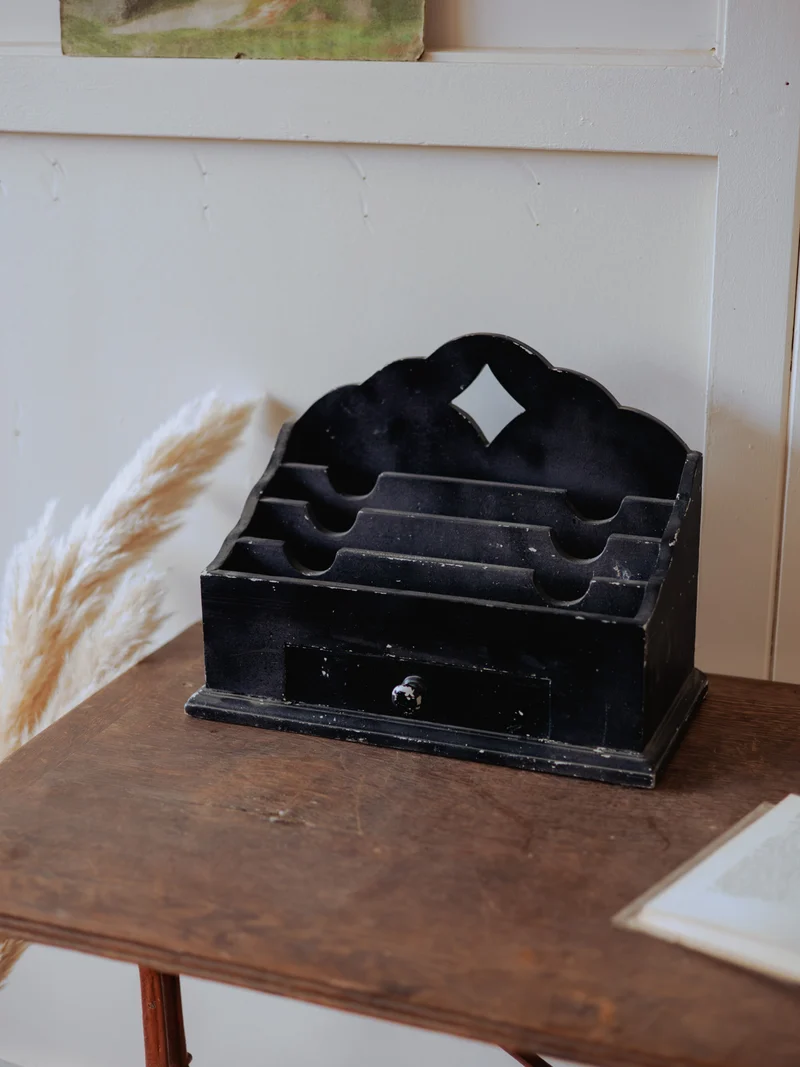 Ambroise, le tri courrier à tiroir en bois N°818