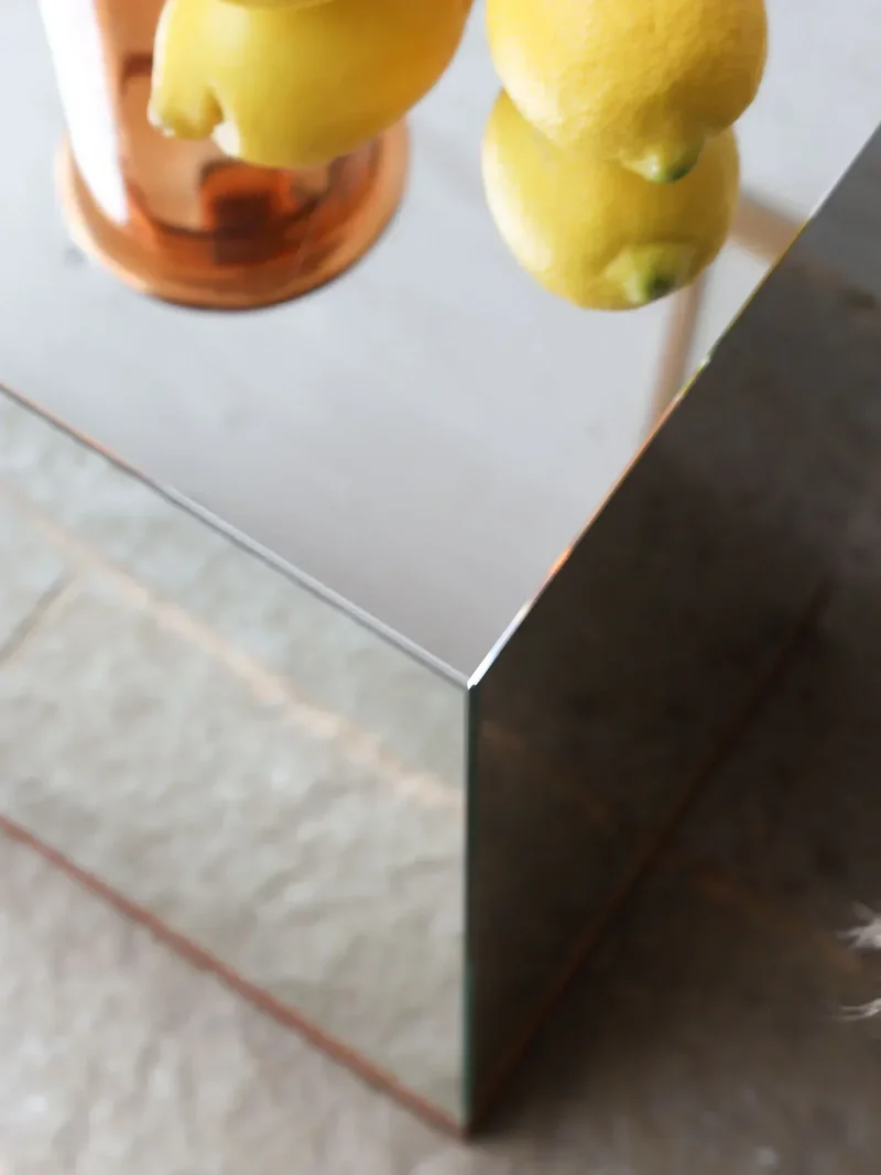 Hanna, la sellette en bois miroir N°796