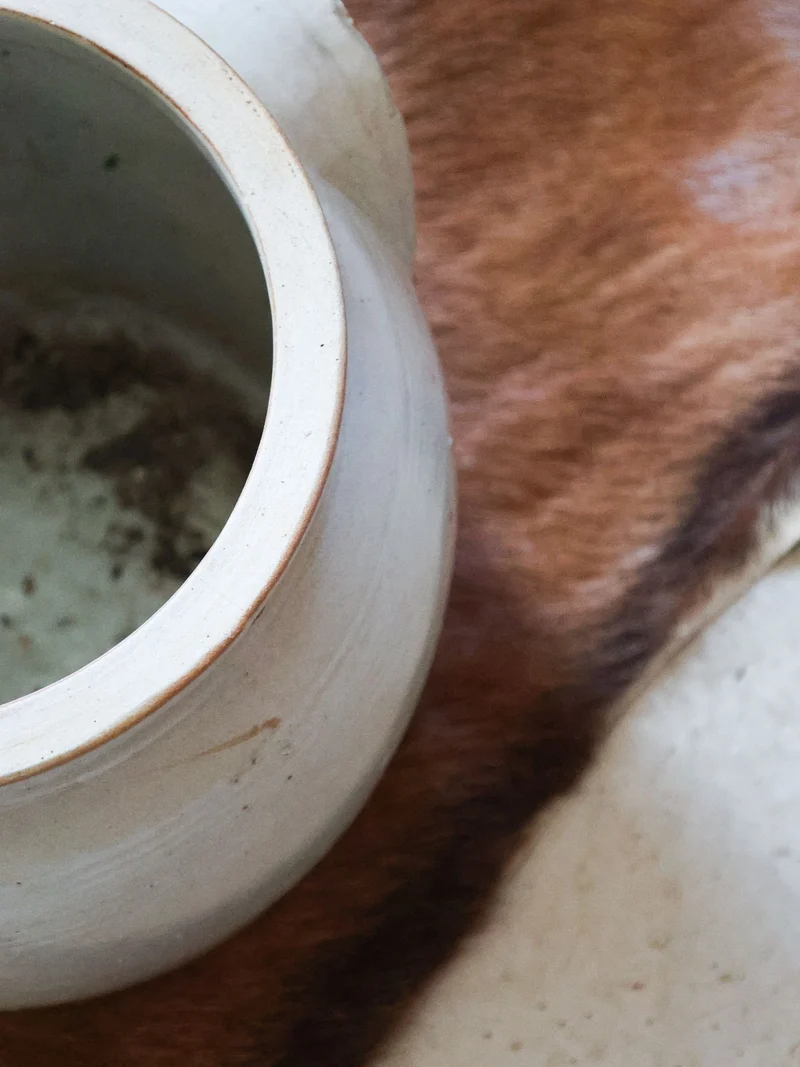 Edmond, le pot à confit en émail gris N°108