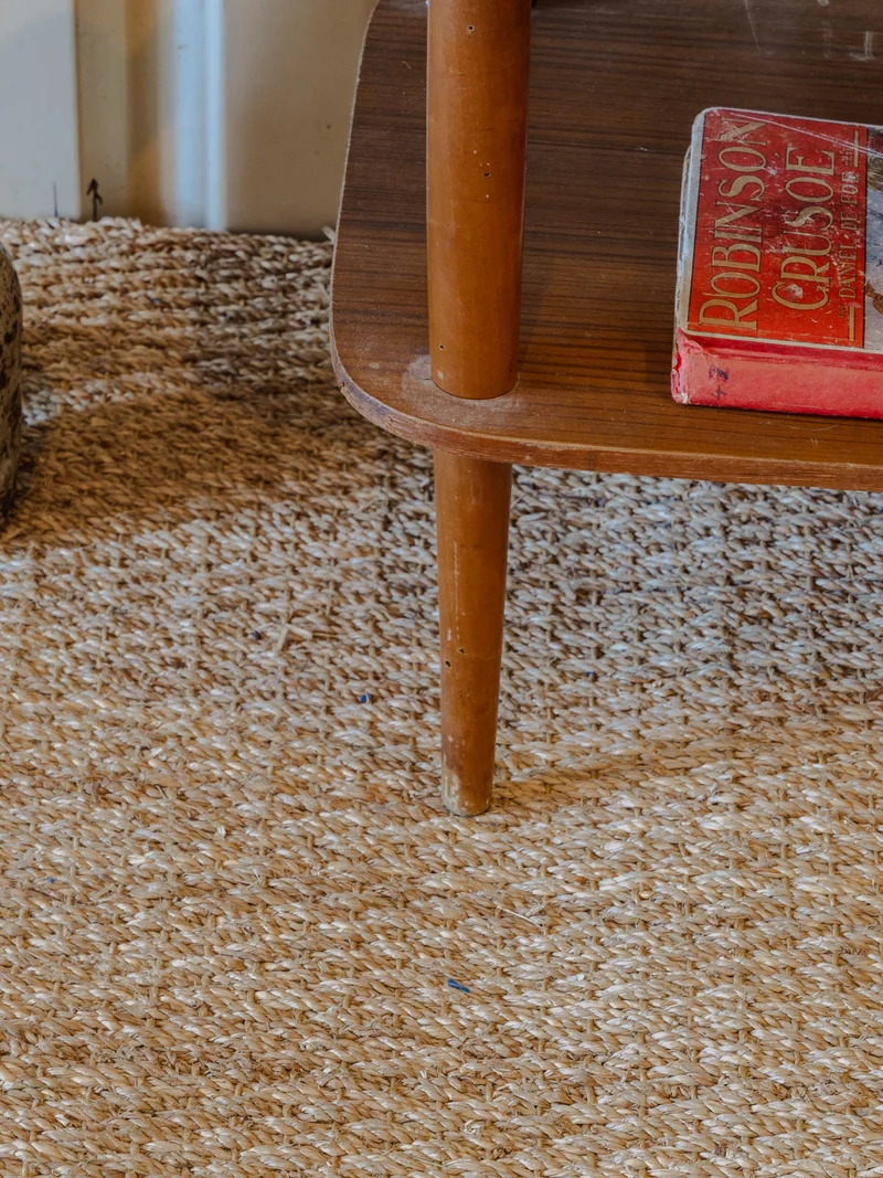 Donna, la table basse en bois N°787