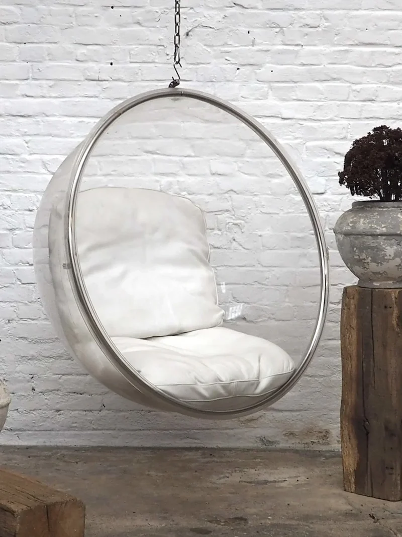 Jakob, le grand fauteuil Bubble Chair N°812