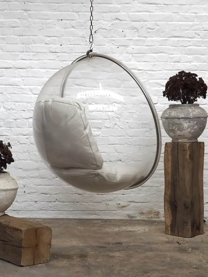 Jakob, le grand fauteuil Bubble Chair N°812