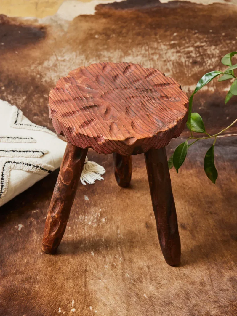 Regis, le tabouret campagne en bois N°828