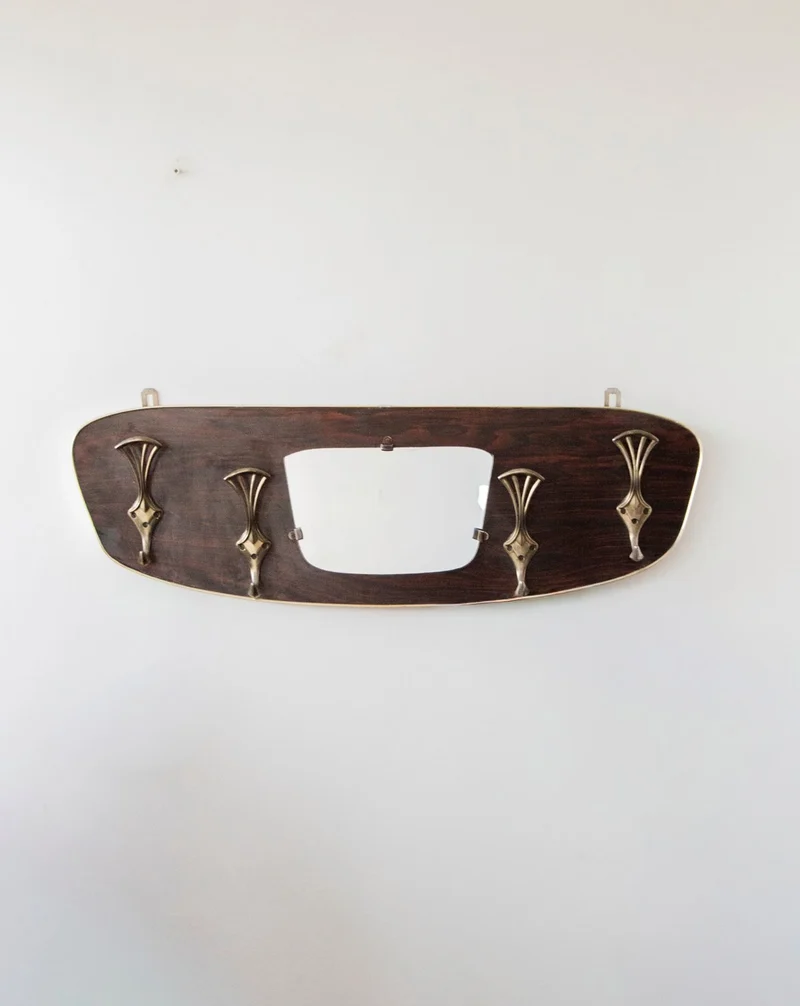 Max, le porte-manteau mural en bois et laiton N°245