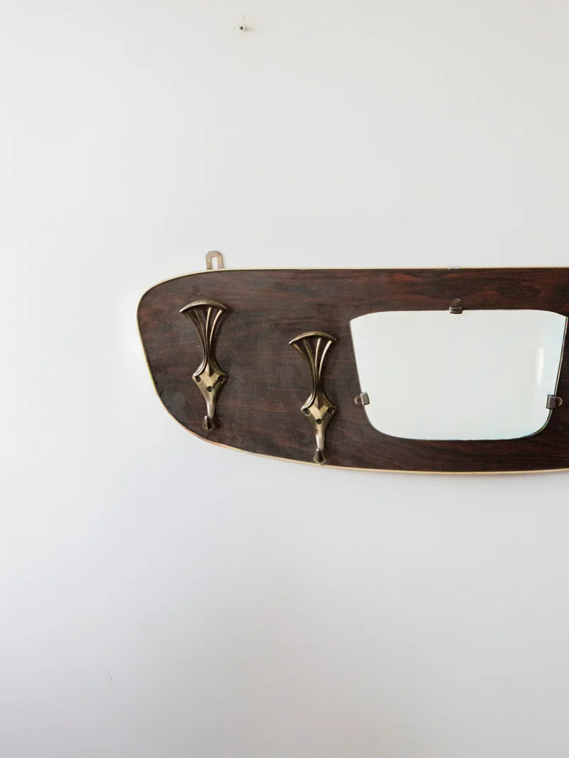 Max, le porte-manteau mural en bois et laiton N°245
