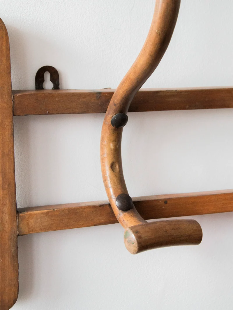 Max, le porte-manteau style Thonet N°244