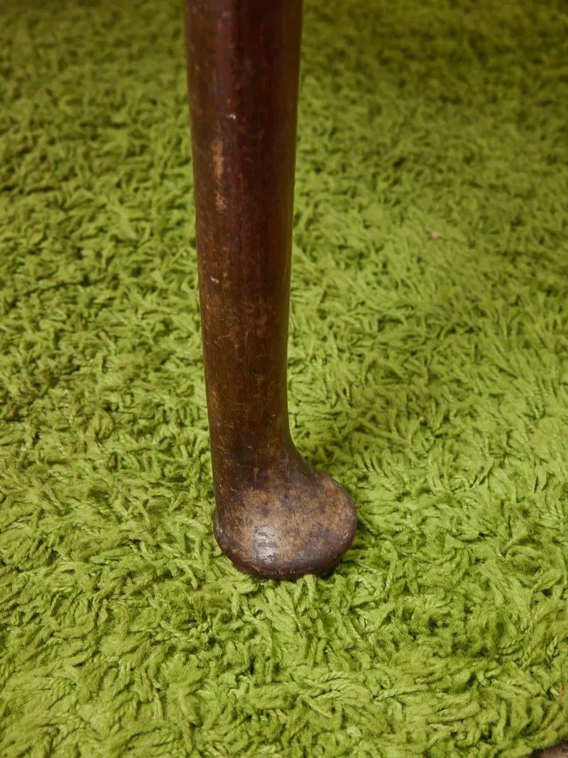 Romy, la grande table à manger pliante en acajou massif N°601