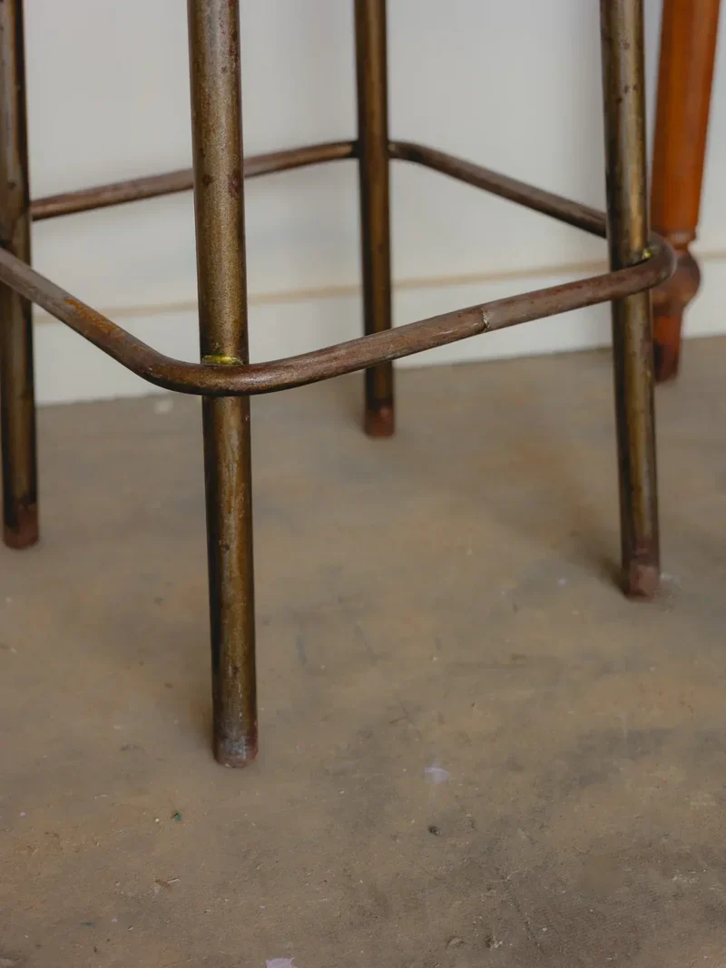 Pierre, le tabouret de bar en métal et bois N°36