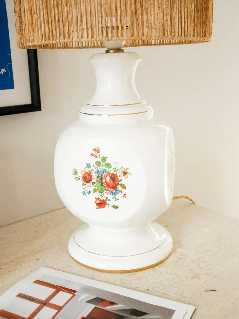 Suzanne, la grande lampe à poser en céramique N°485