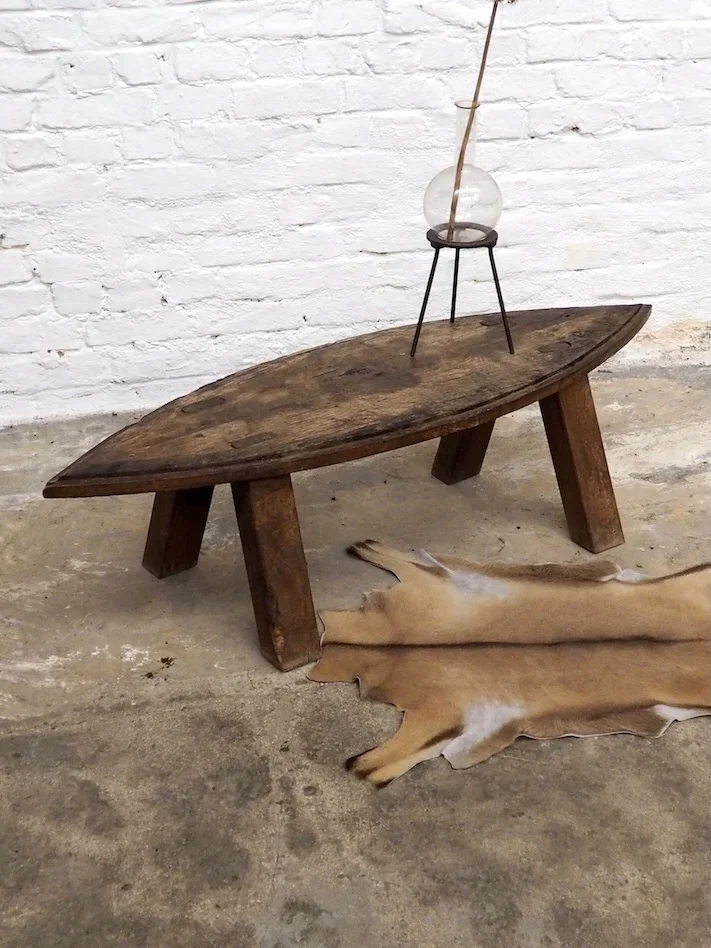Léonie, la table basse brutaliste N°436