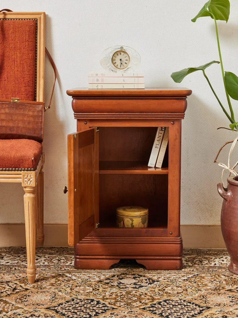 Odile, la table de chevet en bois clair N°1188