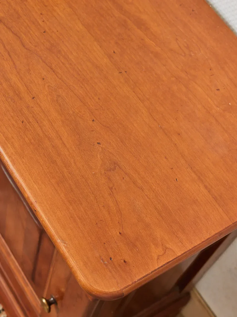 Odile, la table de chevet en bois clair N°1188