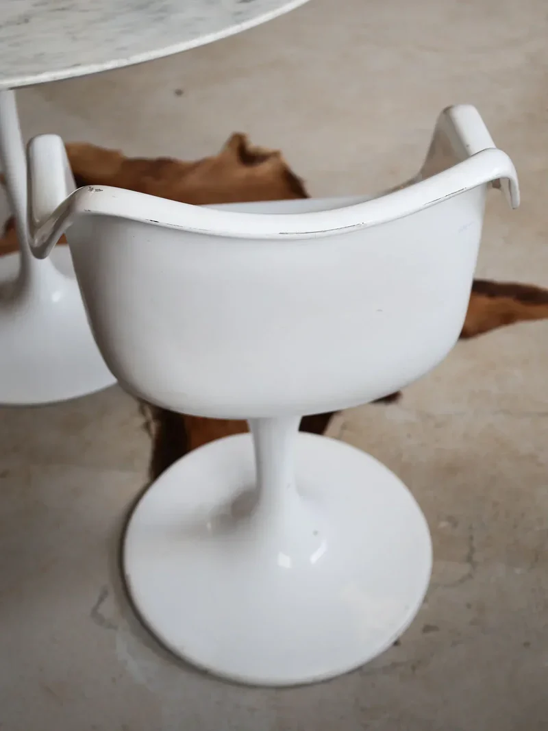 Alma, la paire de chaises style Knoll N°1211