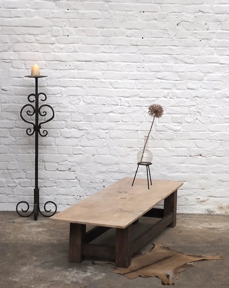 Léonie, la table basse en bois et marbre N°468