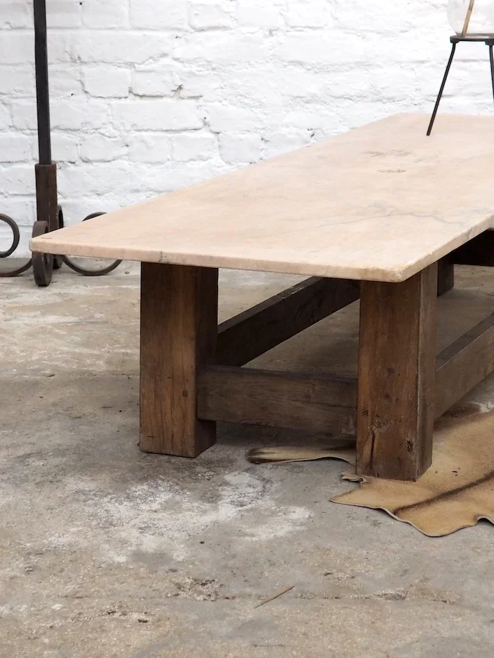Léonie, la table basse en bois et marbre N°468