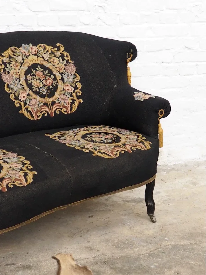Martine, la banquette style Napoléon III N°38