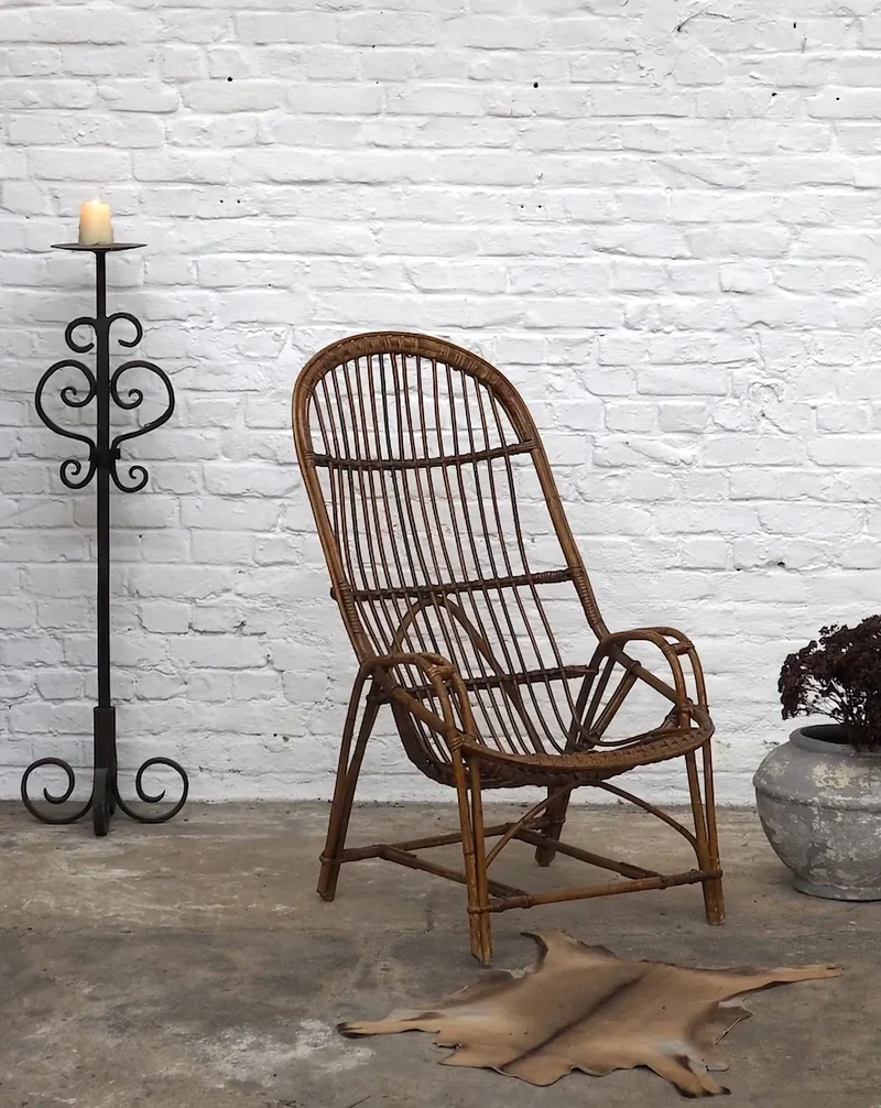 Ernest, le grand fauteuil en rotin N°682