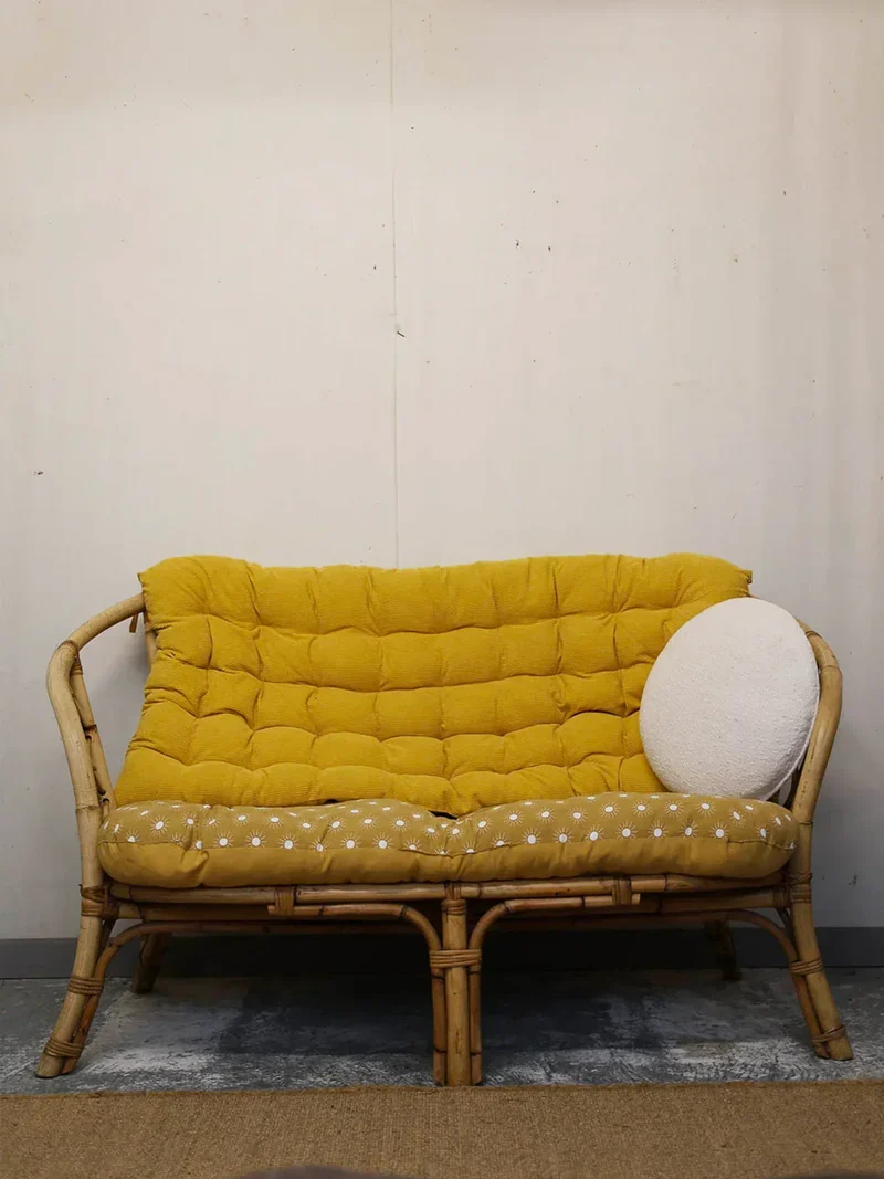 Martine, la banquette en rotin N°33