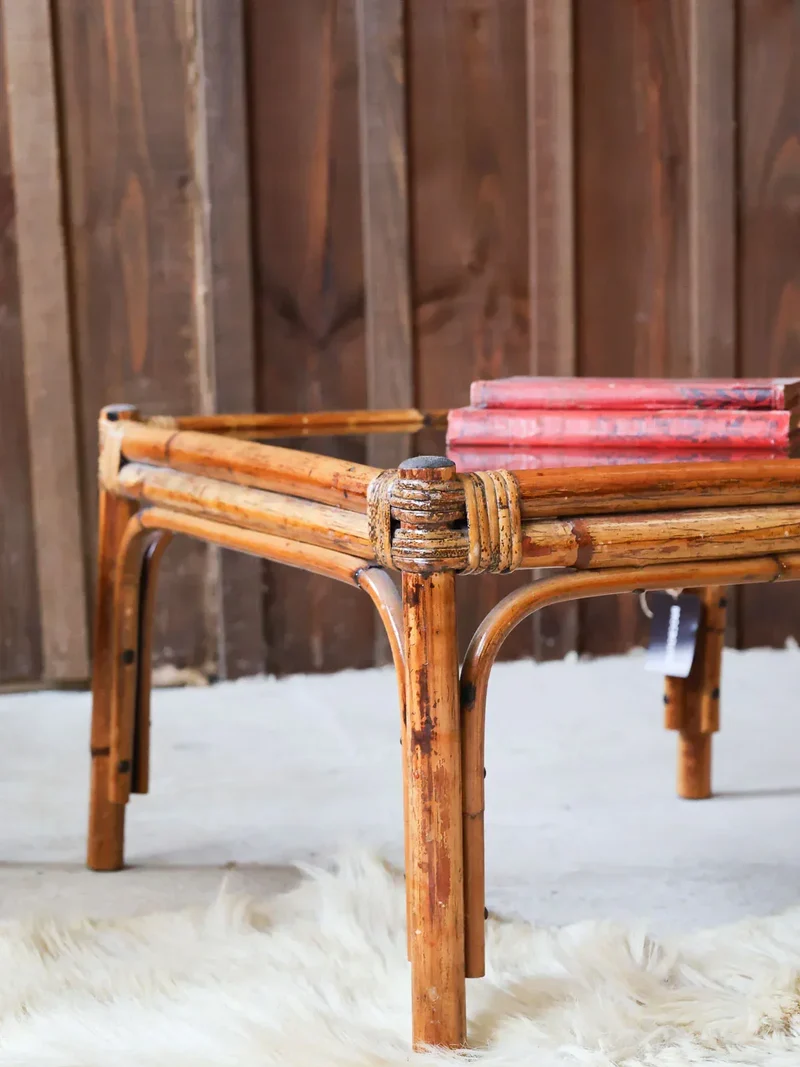 Léonie, la paire de tables basses en rotin N°432