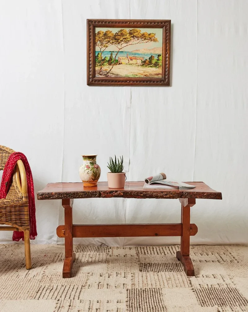 Léonie, la table basse brutaliste en bois N°449