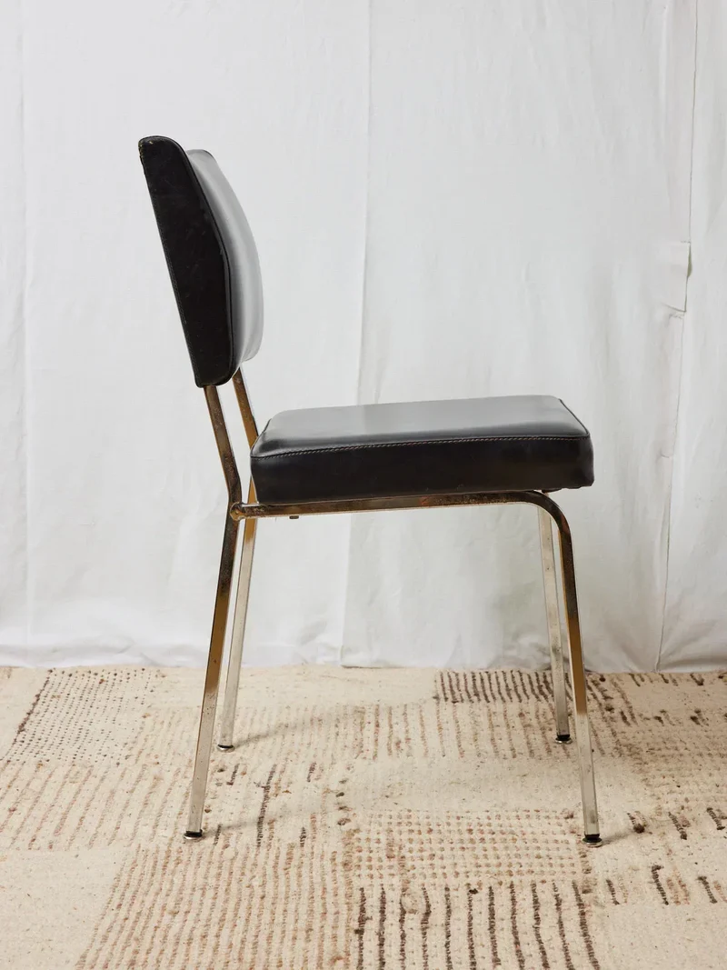 Alma, la paire de chaise en chrome N°1227