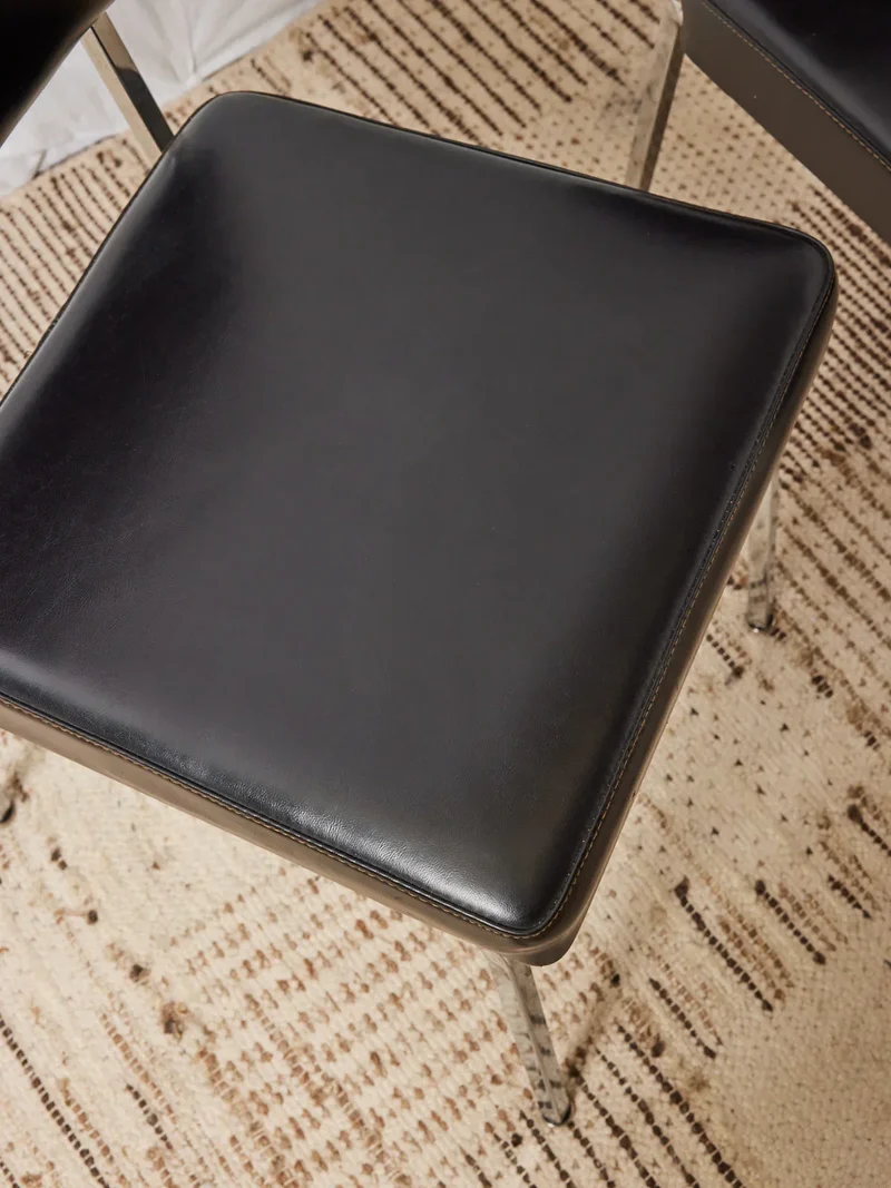 Alma, la paire de chaise en chrome N°1227