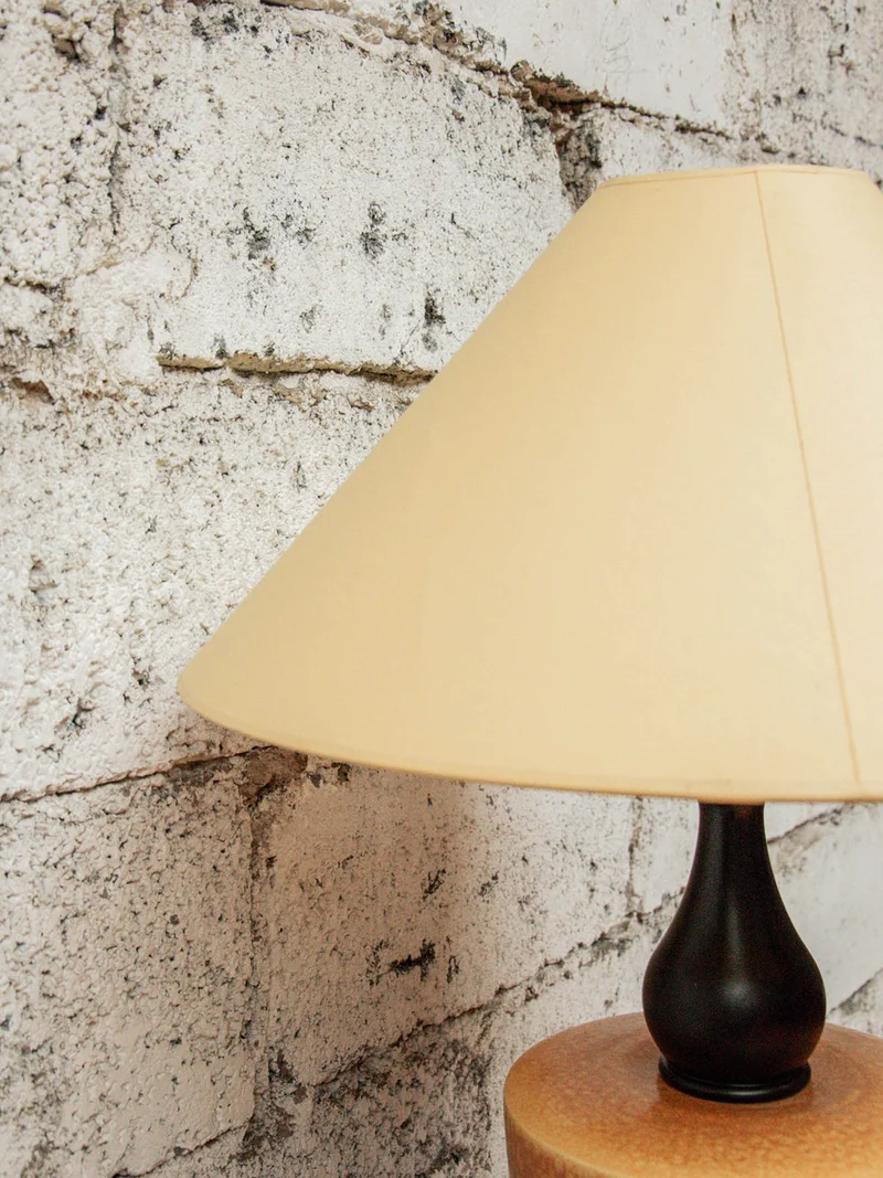 Suzanne, la lampe à poser orange N°415