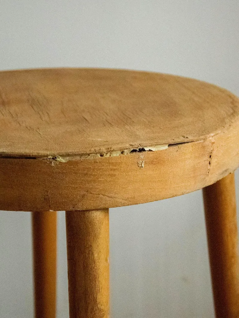 Axel, le tabouret en bois clair N°592