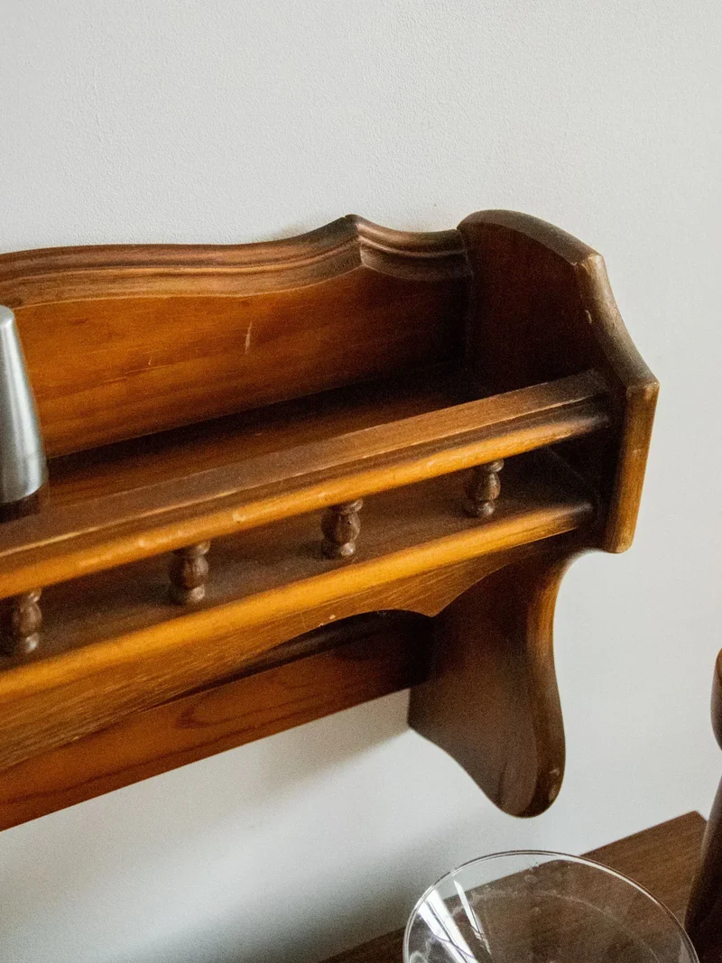 Gaëlle, l'étagère de cuisine en bois foncé N°684