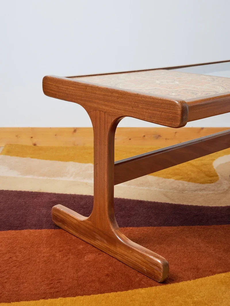 Donna, la table basse en céramique N°737