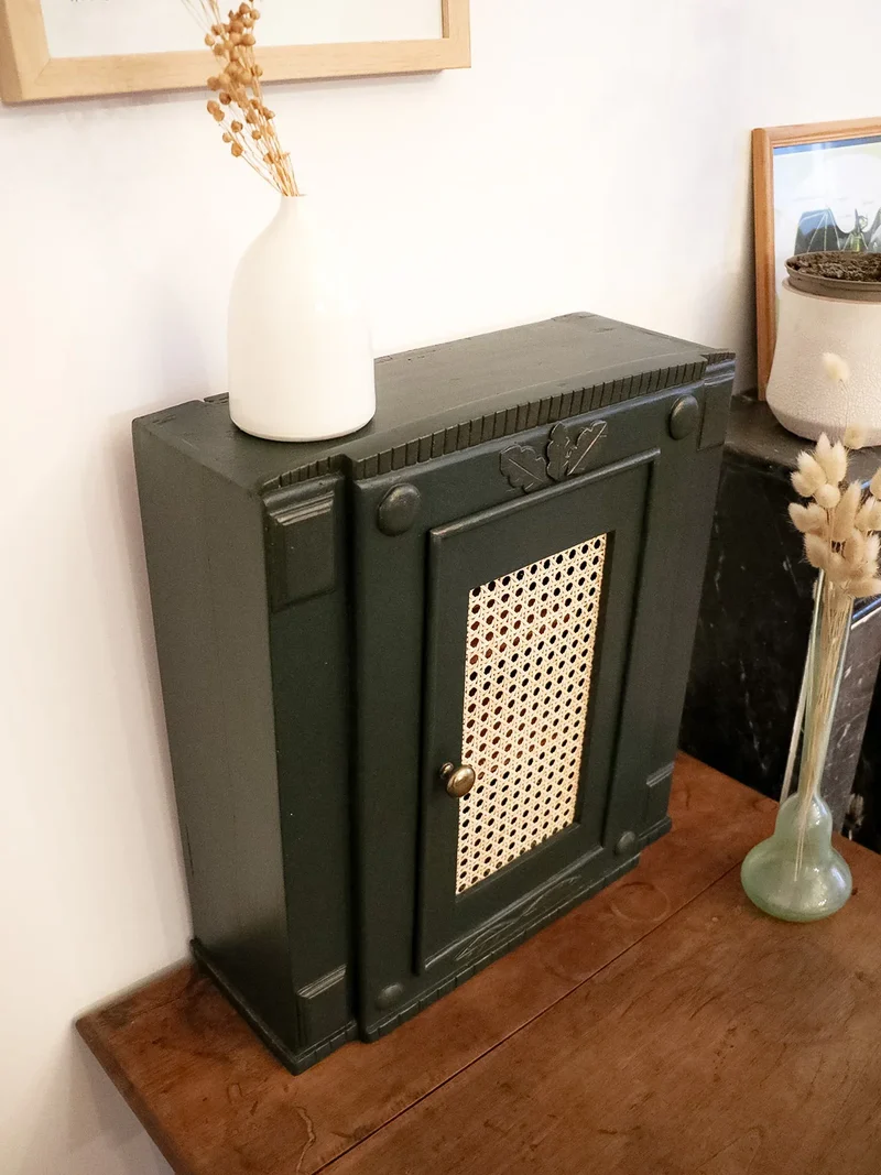 Gaëlle, l'armoire à pharmacie en bois N°674
