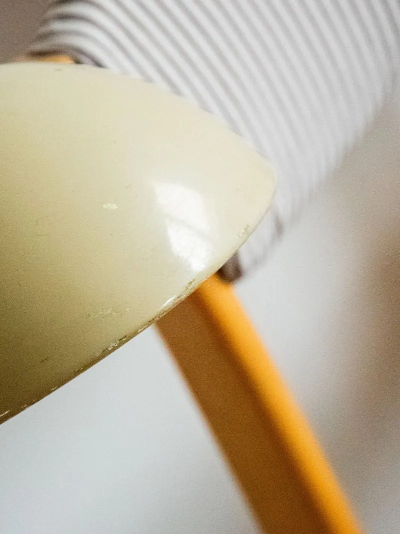 Julia, la lampe à poser de bureau beige N°647