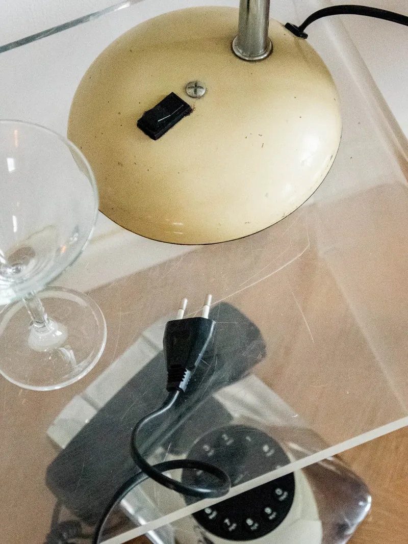 Julia, la lampe à poser de bureau beige N°647