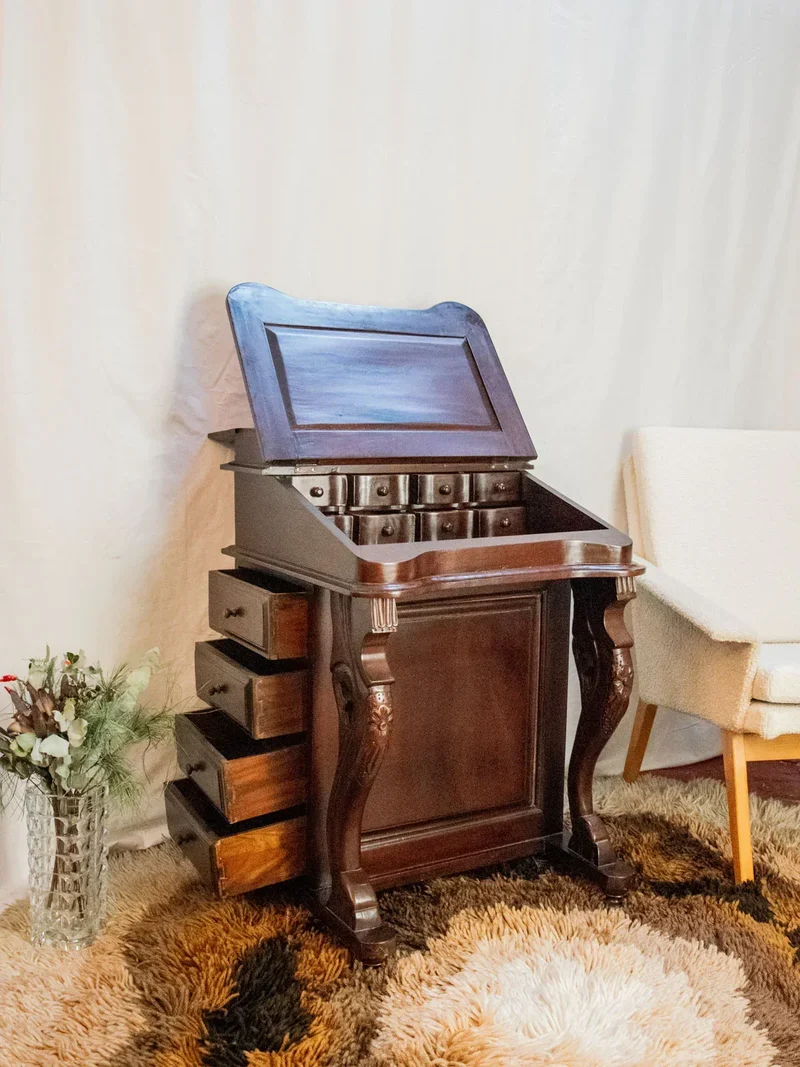 Honoré, le bureau secrétaire Davenport en acajou N°138