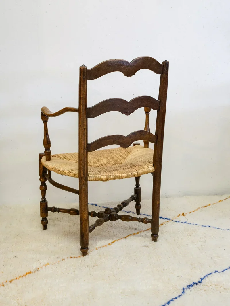 Ernest, le fauteuil provençal en bois N°656