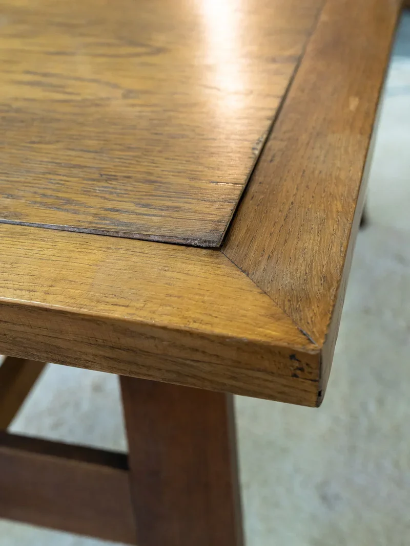 Karla, la table à manger en bois N°1047