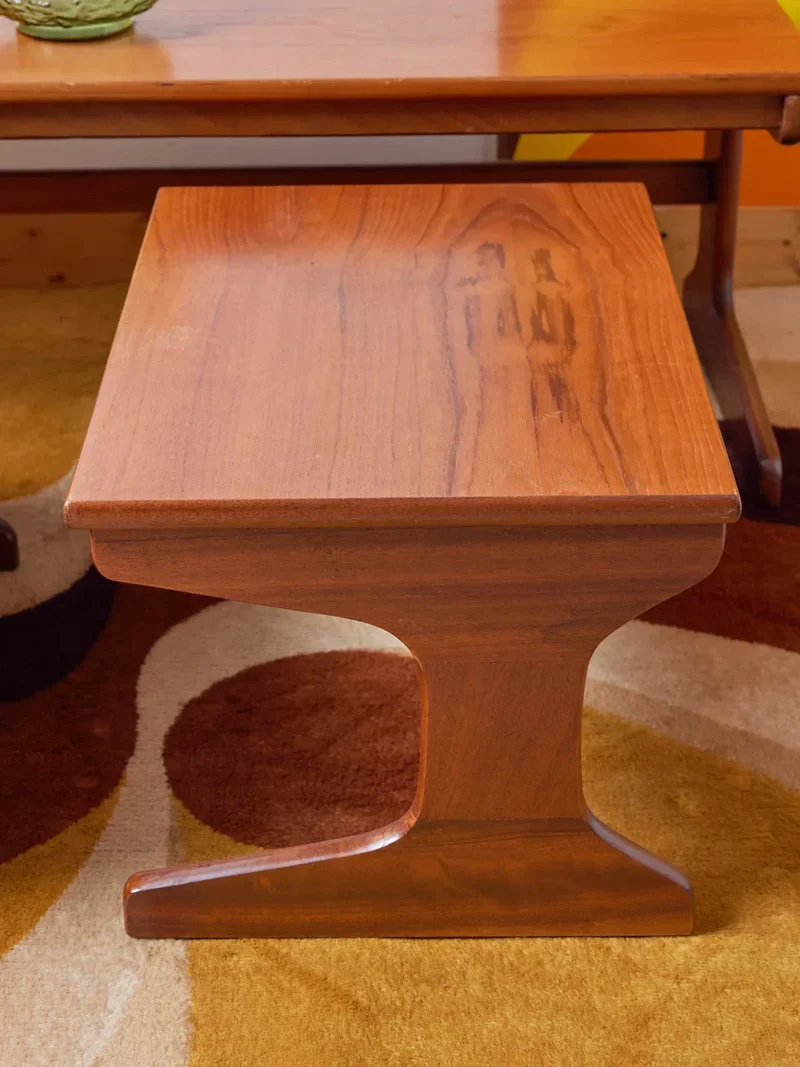 Barbara, les tables gigognes scandinaves N°127