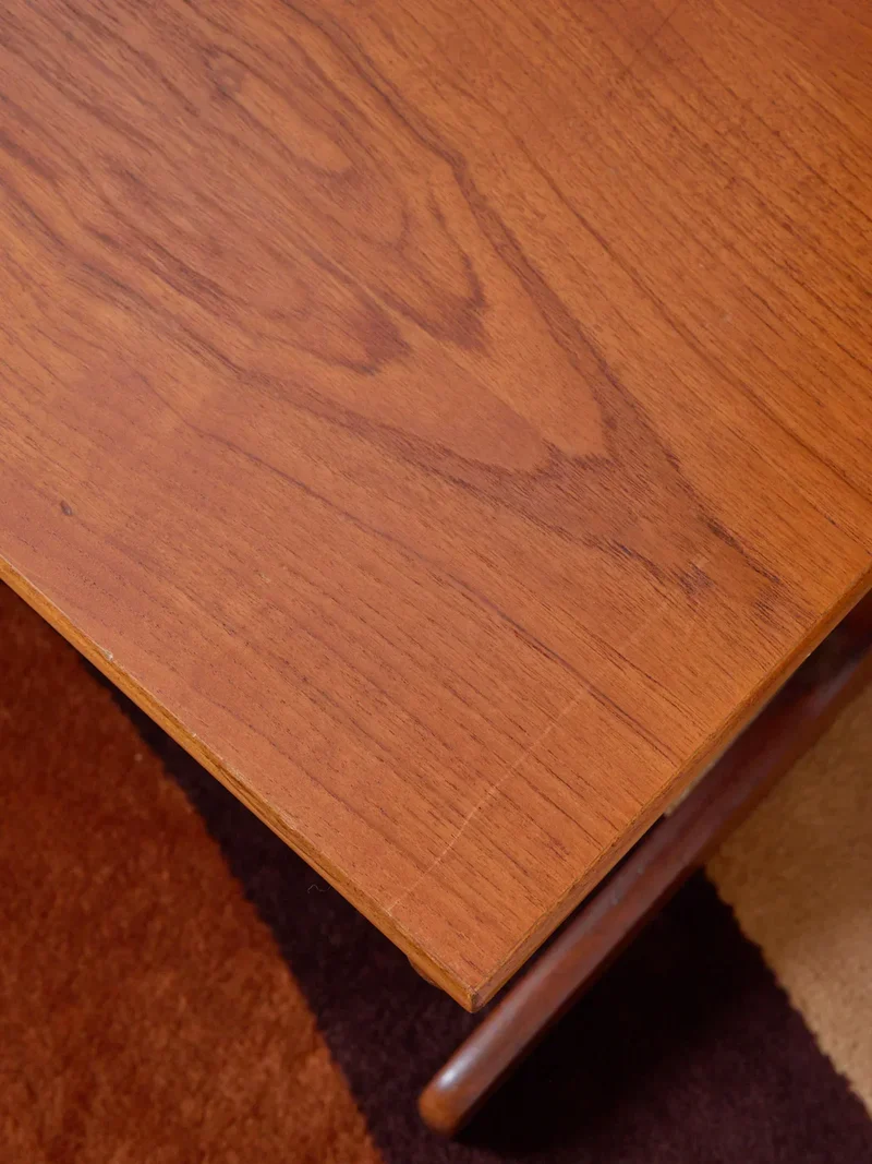 Barbara, les tables gigognes scandinaves N°127