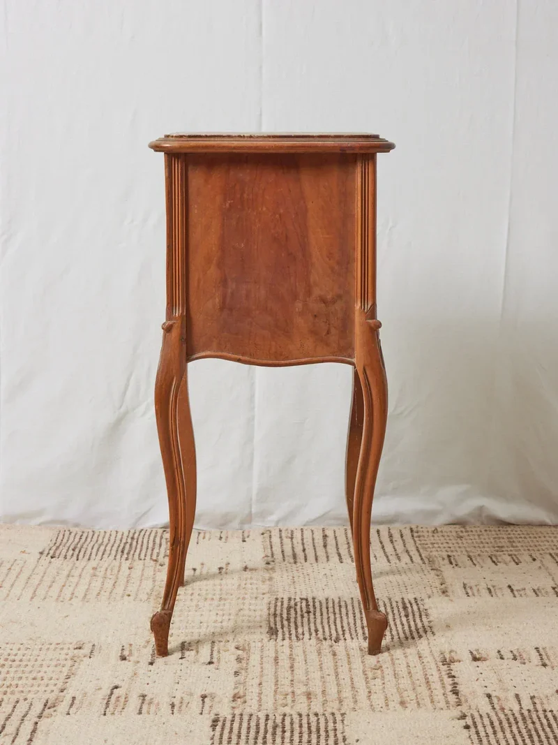 Odile, la table de chevet en bois foncé N°1177