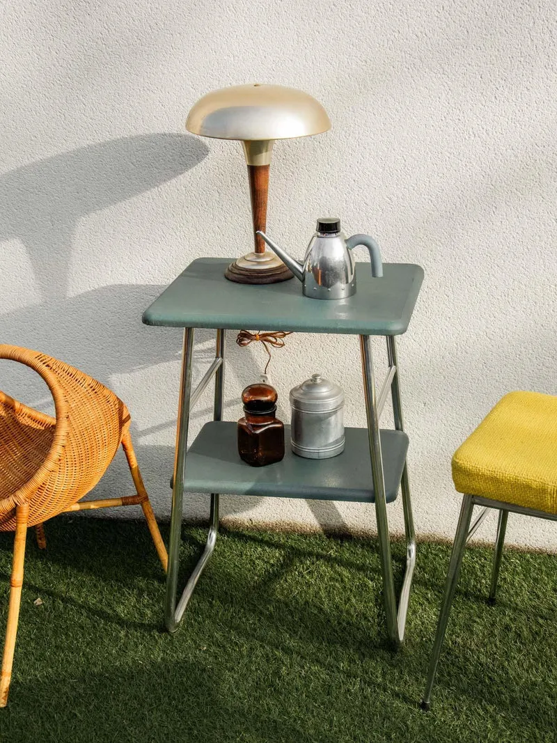 Hanna, la table d'appoint industrielle en chrome N°778