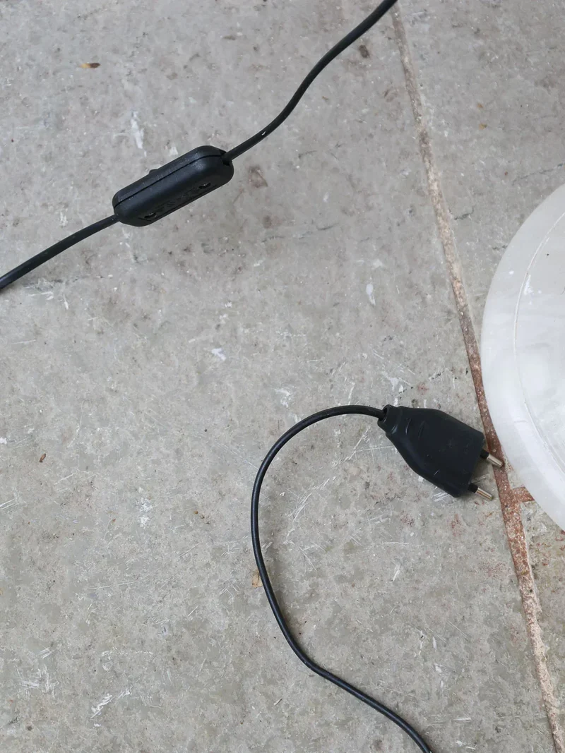 Julia, la lampe à poser chromée N°642
