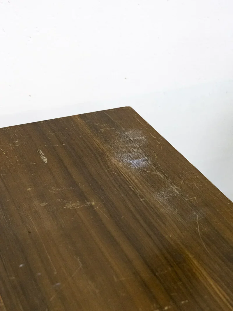 Romy, la grande table à manger en bois N°526