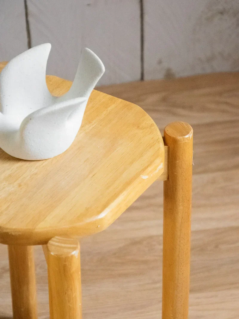 Axel, le tabouret en bois N°564
