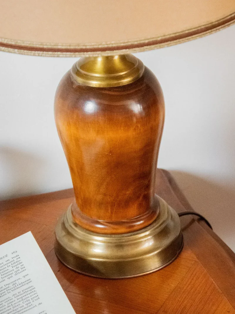 Suzanne, la lampe à poser en bois N°445